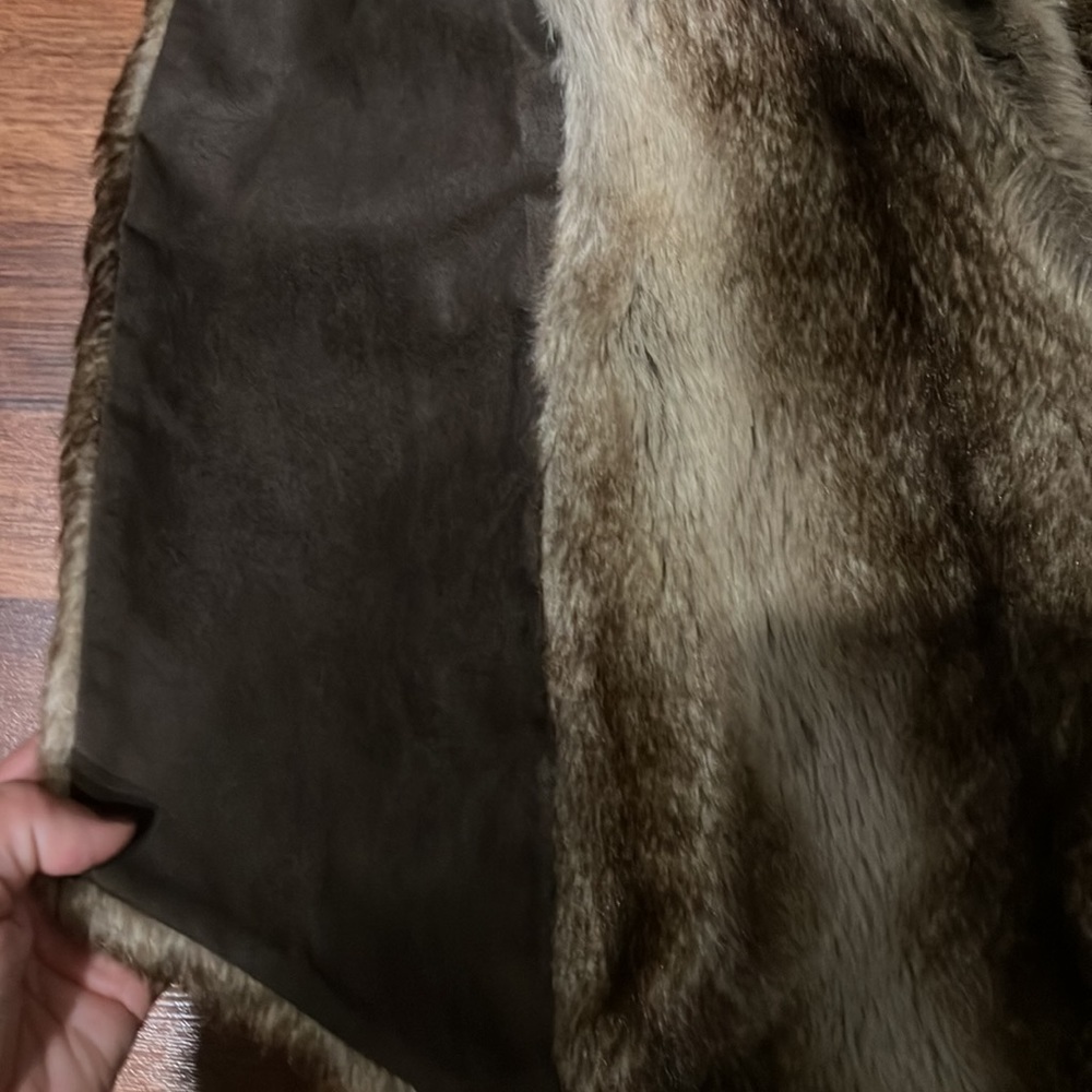 JACK by BB Dakota faux fur vest - Picture 6 of 6